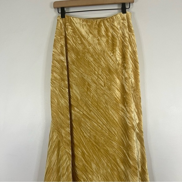 FREE PEOPLE Sz small NOA VELVET MAXI SLIP SKIRT IN HAY THERE GOLD YELLOW - Picture 4 of 6